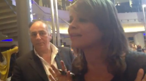 Alessandra Amoroso litiga con un fan il video