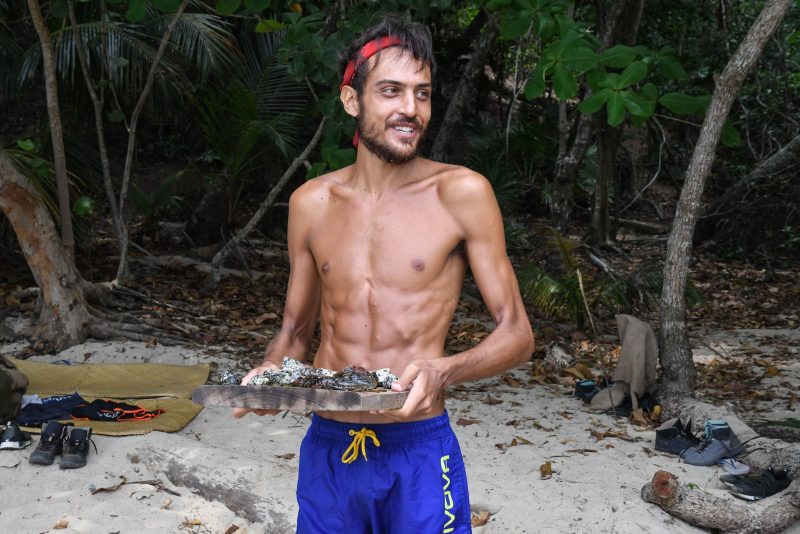 Galleria foto 'Isola Dei Famosi: Awed rivela un incredibile retroscena' - foto 1