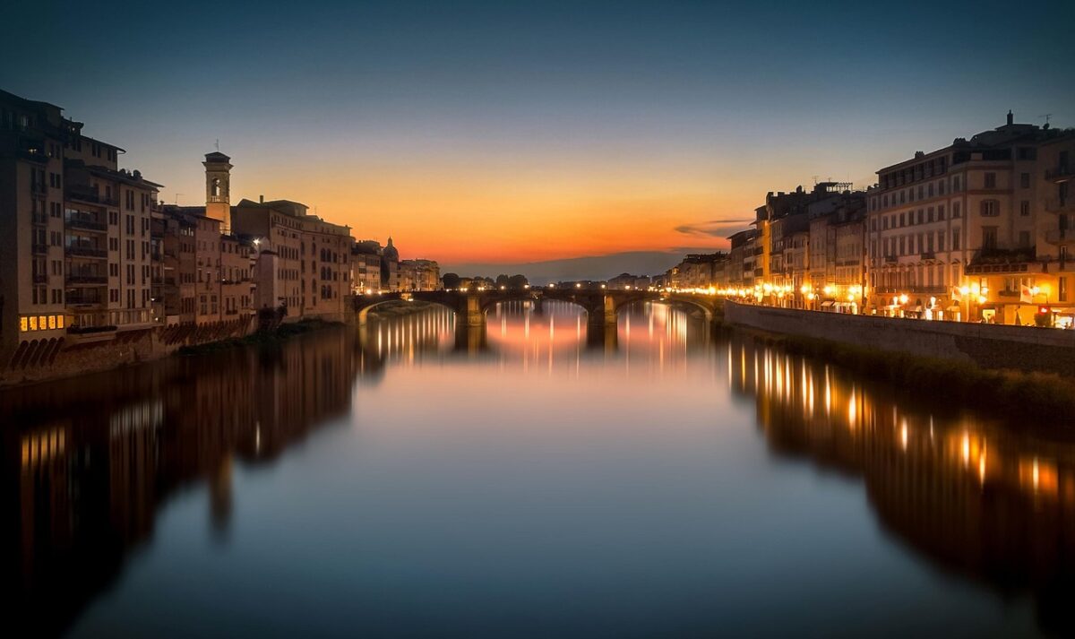 Tempesta su Firenze: Danni e Prolungamento dell’Allerta Meteo