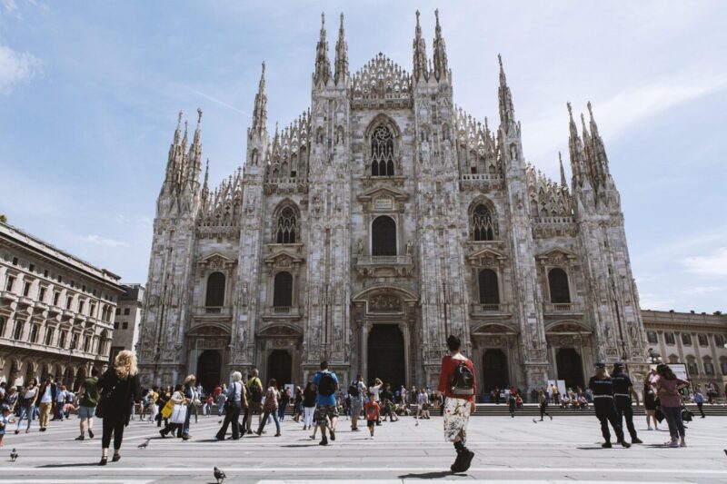 Allerta Meteo a Milano: Rischio Supercelle e Grandine Gigante