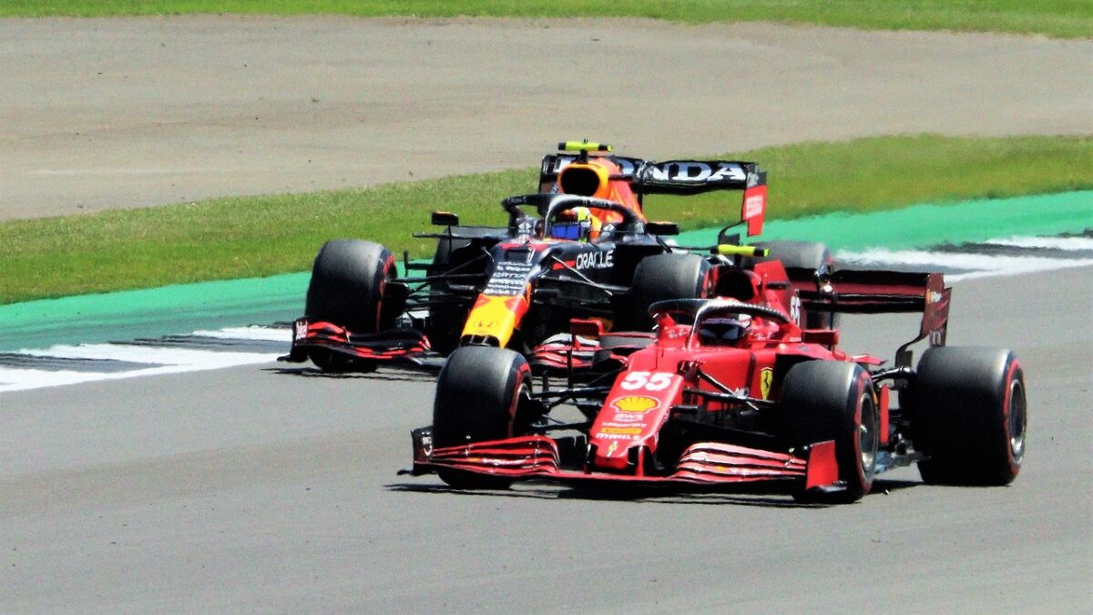 F1 Silverstone: Verstappen Domina le Qualifiche, Piastri Sorpresa della Giornata