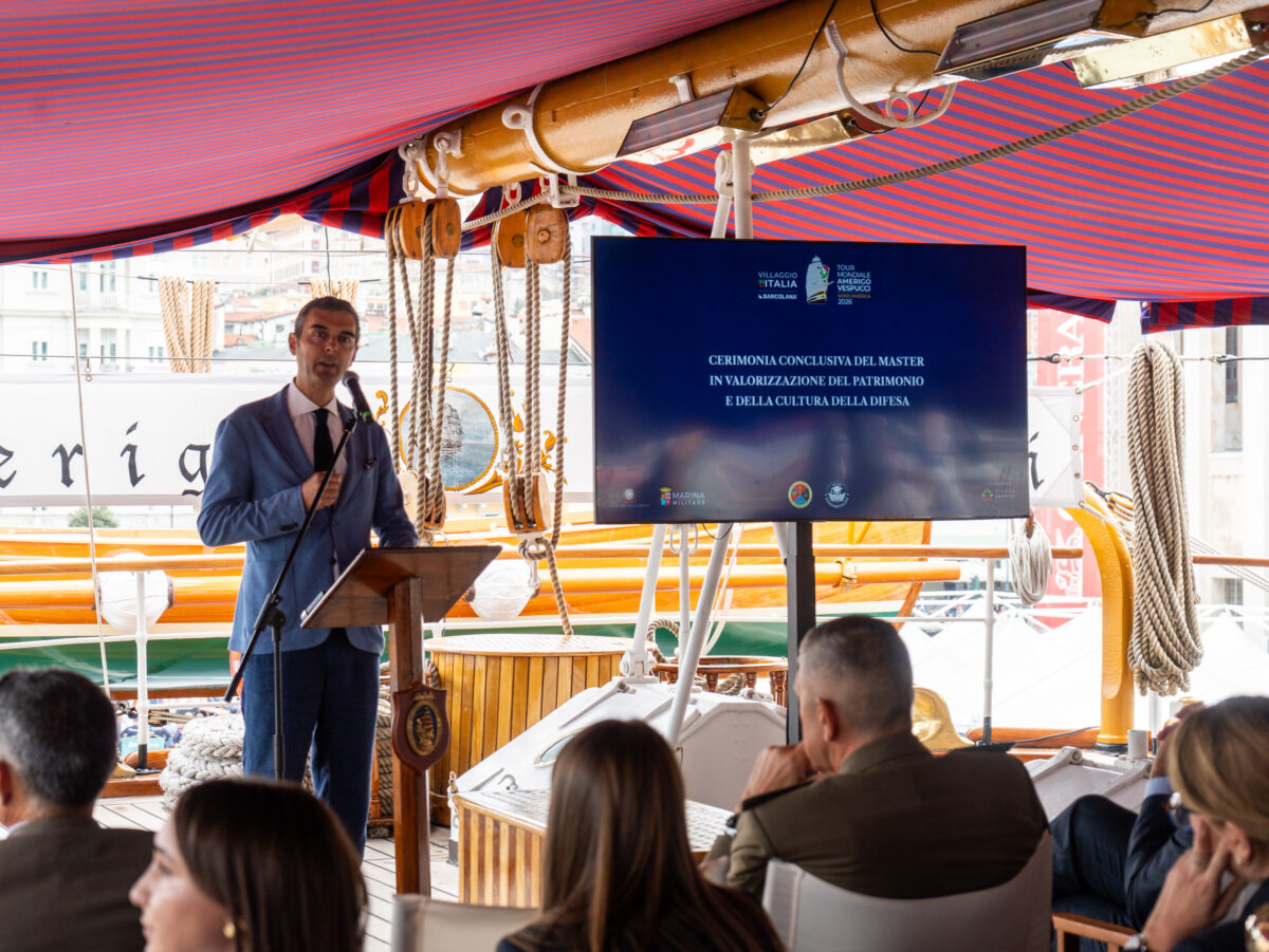 Trieste celebra il Master sulla Cultura della Difesa a bordo dell’Amerigo Vespucci Trieste celebra il Master sulla Cultura della Difesa a bordo dell’Amerigo Vespucci
